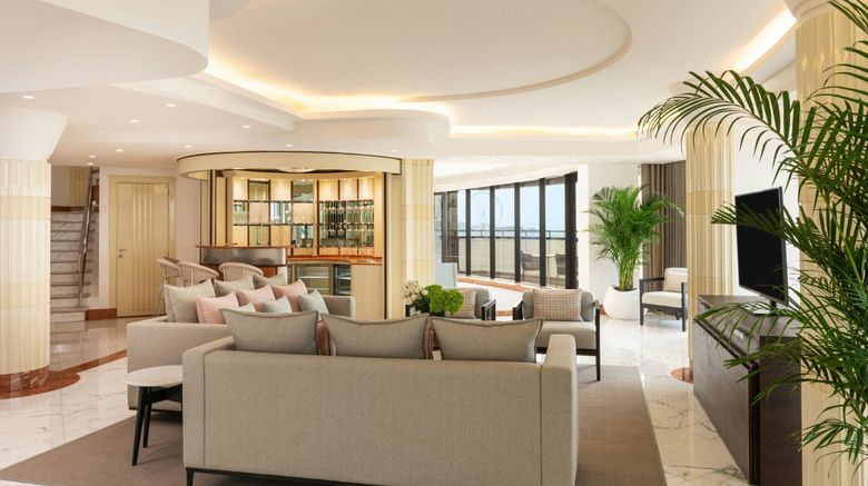 <b>Le Royal Meridien Beach Resort & Spa Room</b>. Images powered by <a href="https://www.leonardoworldwide.com/" title="Leonardo Worldwide" target="_blank">Leonardo</a>.