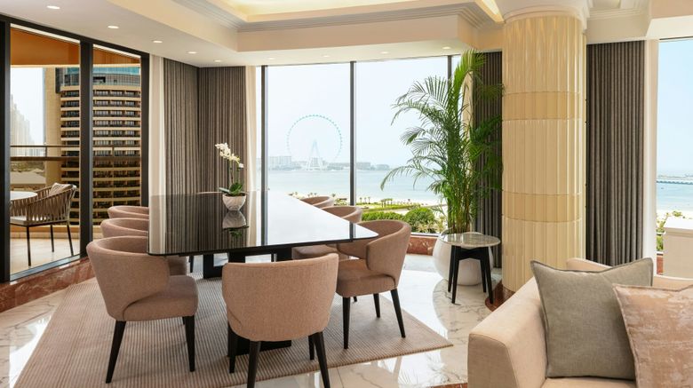 <b>Le Royal Meridien Beach Resort & Spa Suite</b>. Images powered by <a href="https://www.leonardoworldwide.com/" title="Leonardo Worldwide" target="_blank">Leonardo</a>.