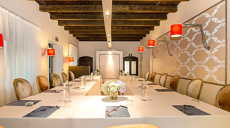 <b>Hospes Palacio del Bailio Meeting</b>. Images powered by <a href="https://www.leonardoworldwide.com/" title="Leonardo Worldwide" target="_blank">Leonardo</a>.
