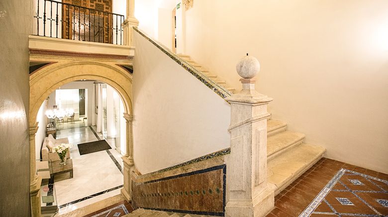 <b>Hospes Palacio del Bailio Lobby</b>. Images powered by <a href="https://www.leonardoworldwide.com/" title="Leonardo Worldwide" target="_blank">Leonardo</a>.