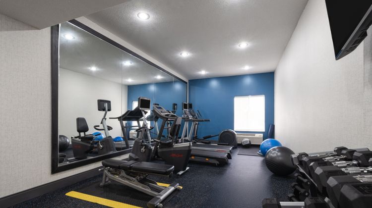 Holiday Inn Express Charlotte West Health Club