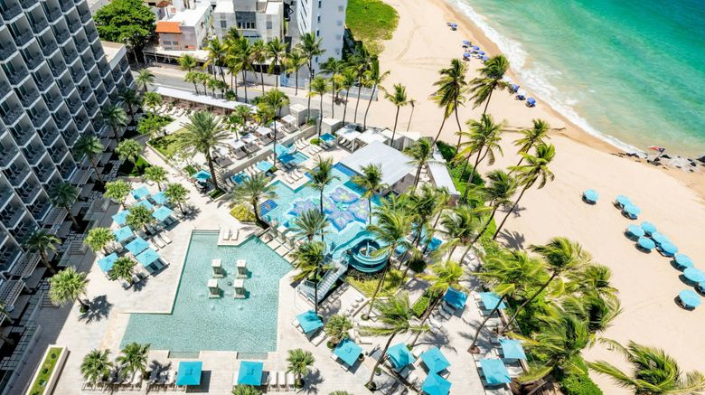 <b>Marriott Resort & Stellaris Casino Pool</b>. Images powered by <a href="https://www.leonardoworldwide.com/" title="Leonardo Worldwide" target="_blank">Leonardo</a>.