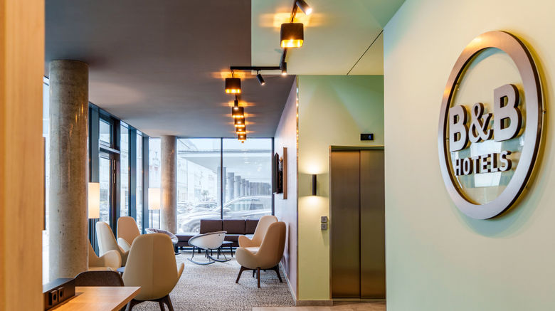 <b>B&B Hotel Klagenfurt-City Lobby</b>. Images powered by <a href="https://www.leonardoworldwide.com/" title="Leonardo Worldwide" target="_blank">Leonardo</a>.