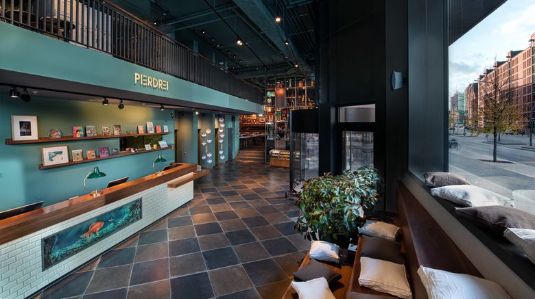 <b>Pierdrei Hotel Hafencity Hamburg Lobby</b>. Images powered by <a href="https://www.leonardoworldwide.com/" title="Leonardo Worldwide" target="_blank">Leonardo</a>.