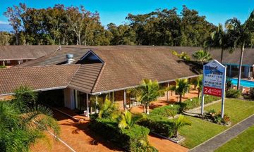 Island Palms Motor Inn
