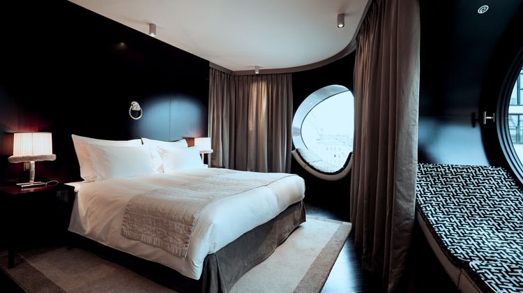 Hotel Topazz Lamee Room