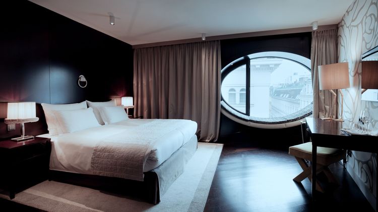 Hotel Topazz Lamee Room