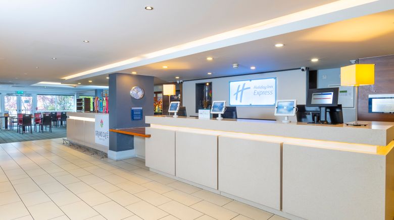 <b>Holiday Inn Express Northampton Exterior</b>. Images powered by <a href="https://www.leonardoworldwide.com/" title="Leonardo Worldwide" target="_blank">Leonardo</a>.