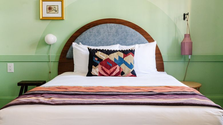 <b>The Frenchmen Hotel Room</b>. Images powered by <a href="https://www.leonardoworldwide.com/" title="Leonardo Worldwide" target="_blank">Leonardo</a>.
