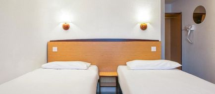 The Beacon Hotel Room