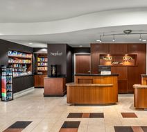 Courtyard by Marriott Des Moines Ankeny Lobby