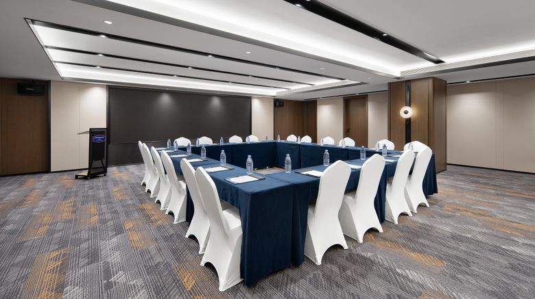 <b>Hampton Dalian High-Tech Zone Meeting</b>. Images powered by <a href="https://www.leonardoworldwide.com/" title="Leonardo Worldwide" target="_blank">Leonardo</a>.