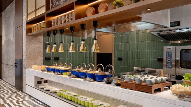 <b>Hampton Inn Zhengzhou Airport Restaurant</b>. Images powered by <a href="https://www.leonardoworldwide.com/" title="Leonardo Worldwide" target="_blank">Leonardo</a>.