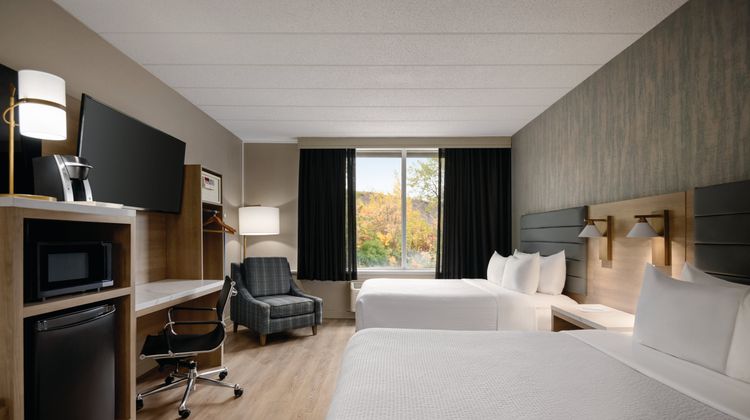 Hotel Terrasses Royales Room