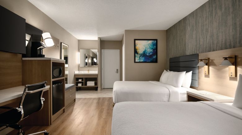 <b>Hotel Terrasses Royales Room</b>. Images powered by <a href="https://www.leonardoworldwide.com/" title="Leonardo Worldwide" target="_blank">Leonardo</a>.