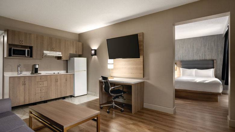 <b>Hotel Terrasses Royales Suite</b>. Images powered by <a href="https://www.leonardoworldwide.com/" title="Leonardo Worldwide" target="_blank">Leonardo</a>.