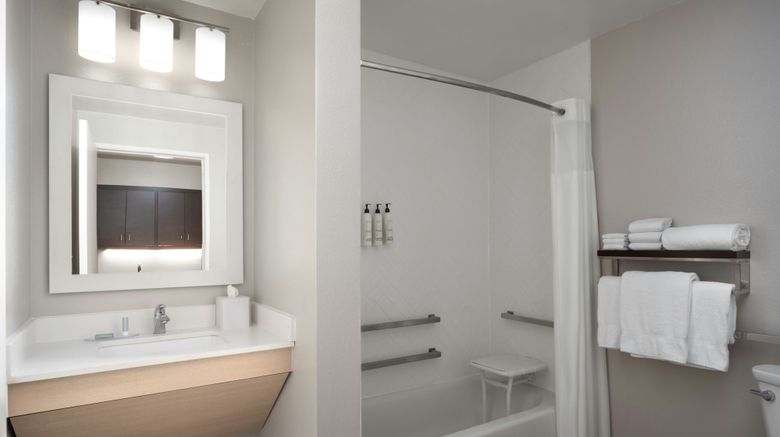<b>TownePlace Suites Phoenix/Chandler Room</b>. Images powered by <a href="https://www.leonardoworldwide.com/" title="Leonardo Worldwide" target="_blank">Leonardo</a>.