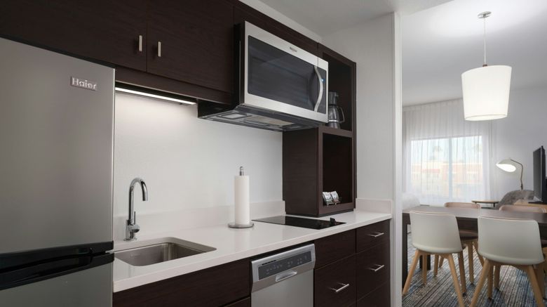 <b>TownePlace Suites Phoenix/Chandler Room</b>. Images powered by <a href="https://www.leonardoworldwide.com/" title="Leonardo Worldwide" target="_blank">Leonardo</a>.
