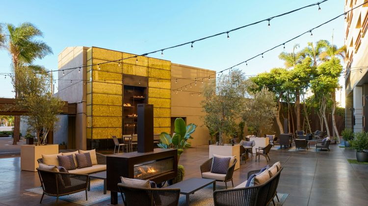 Marina del Rey Marriott Restaurant
