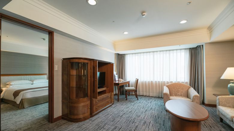 <b>Evergreen Laurel Hotel Taichung Suite</b>. Images powered by <a href="https://www.leonardoworldwide.com/" title="Leonardo Worldwide" target="_blank">Leonardo</a>.