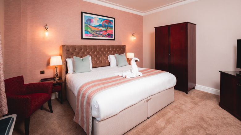 <b>Old Swan Hotel Room</b>. Images powered by <a href="https://www.leonardoworldwide.com/" title="Leonardo Worldwide" target="_blank">Leonardo</a>.