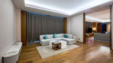 Crowne Plaza Phnom Penh Suite