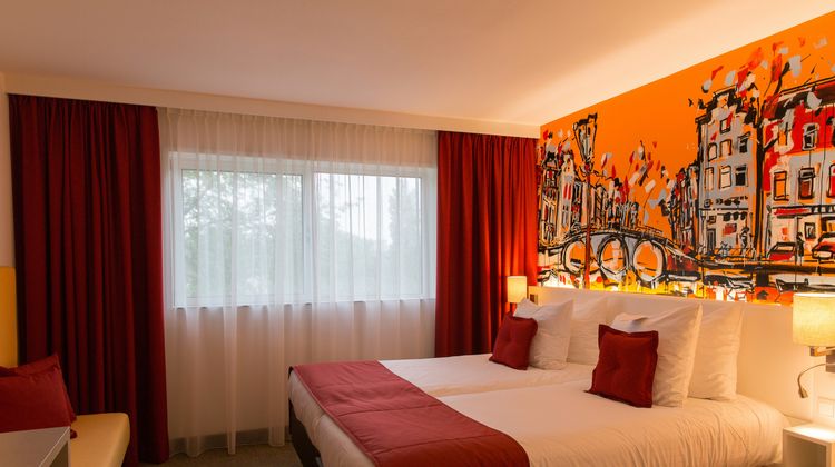 Westcord Art Hotel Amsterdam 3 Exterior