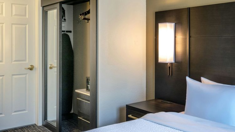 Residence Inn Rochester Mayo Clinic Area Suite