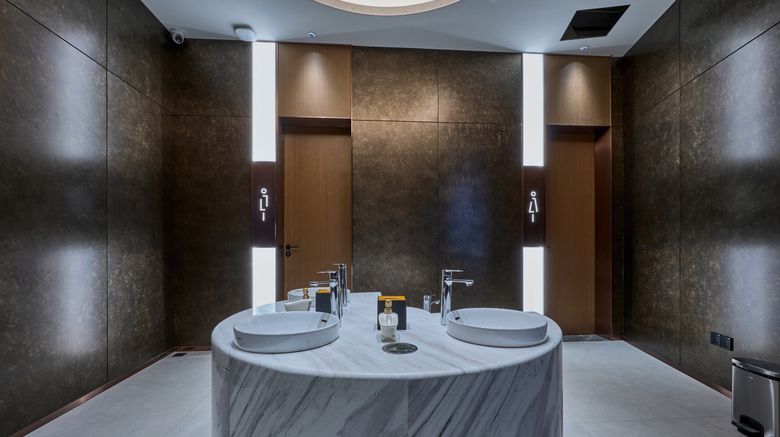 <b>Crowne Plaza Phnom Penh Lobby</b>. Images powered by <a href="https://www.leonardoworldwide.com/" title="Leonardo Worldwide" target="_blank">Leonardo</a>.