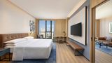 Four Points by Sheraton Wuhan Suite