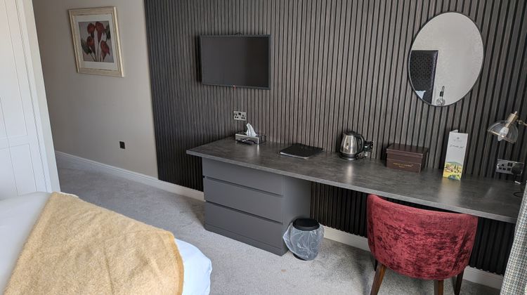 Red Hall Hotel Room