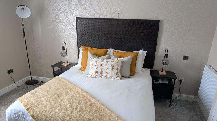 Red Hall Hotel Room
