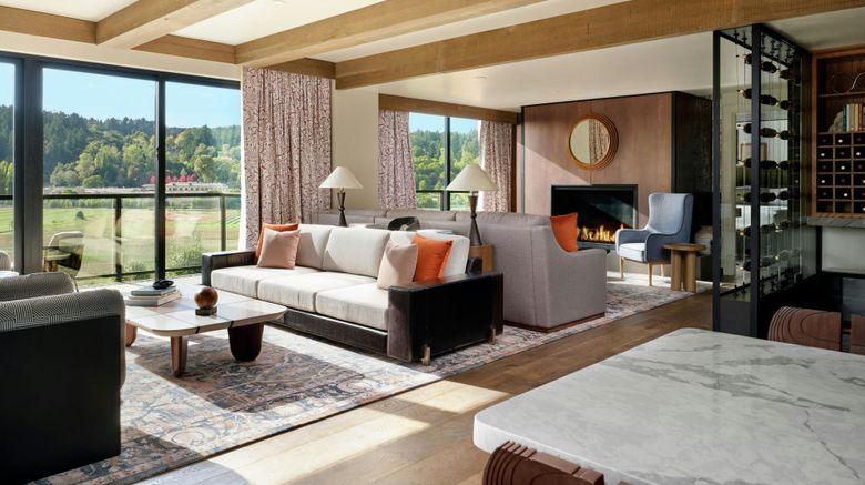 <b>The SOMM Hotel Spa Autograph Room</b>. Images powered by <a href="https://www.leonardoworldwide.com/" title="Leonardo Worldwide" target="_blank">Leonardo</a>.