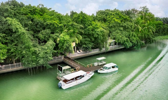 An Lam Retreats Saigon River Exterior