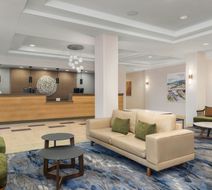 Fairfield Inn & Suites Cumberland Lobby