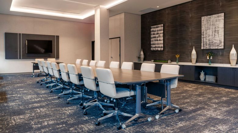 <b>AC Hotel Burlington Meeting</b>. Images powered by <a href="https://www.leonardoworldwide.com/" title="Leonardo Worldwide" target="_blank">Leonardo</a>.