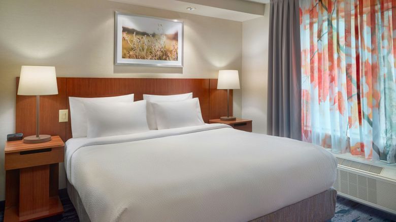 <b>Fairfield Inn by Marriott Suite</b>. Images powered by <a href="https://www.leonardoworldwide.com/" title="Leonardo Worldwide" target="_blank">Leonardo</a>.