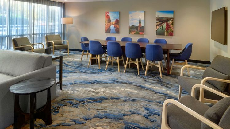 Fairfield Inn by Marriott Lobby