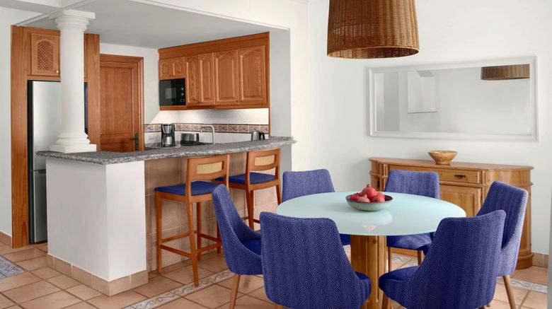 <b>Marriott's Club Son Antem Room</b>. Images powered by <a href="https://www.leonardoworldwide.com/" title="Leonardo Worldwide" target="_blank">Leonardo</a>.