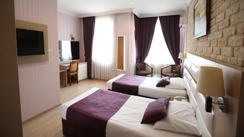 <b>Nil Hotel Room</b>. Images powered by <a href="https://www.leonardoworldwide.com/" title="Leonardo Worldwide" target="_blank">Leonardo</a>.
