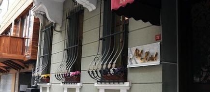 Nil Hotel Exterior