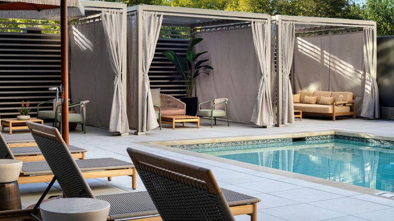 <b>The Elmore Hotel, DFW Southlake Pool</b>. Images powered by <a href="https://www.leonardoworldwide.com/" title="Leonardo Worldwide" target="_blank">Leonardo</a>.