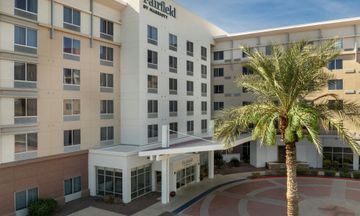 Fairfield Inn & Suites Fashion Center