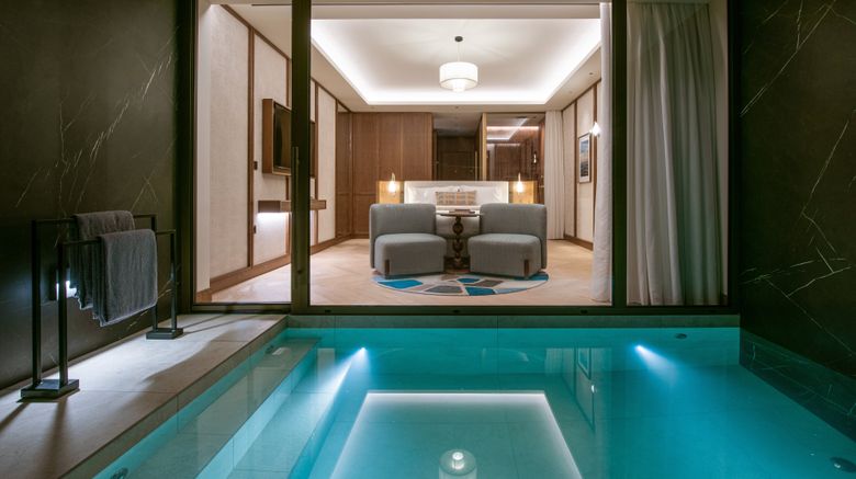 <b>Hilton Chania Room</b>. Images powered by <a href="https://www.leonardoworldwide.com/" title="Leonardo Worldwide" target="_blank">Leonardo</a>.