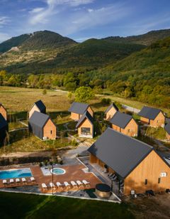 Trusko Resort