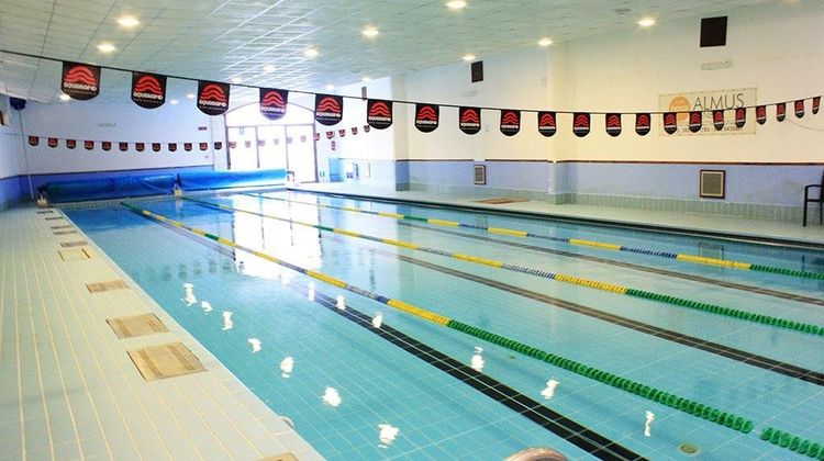 UNAHOTELS Regina Bari Pool