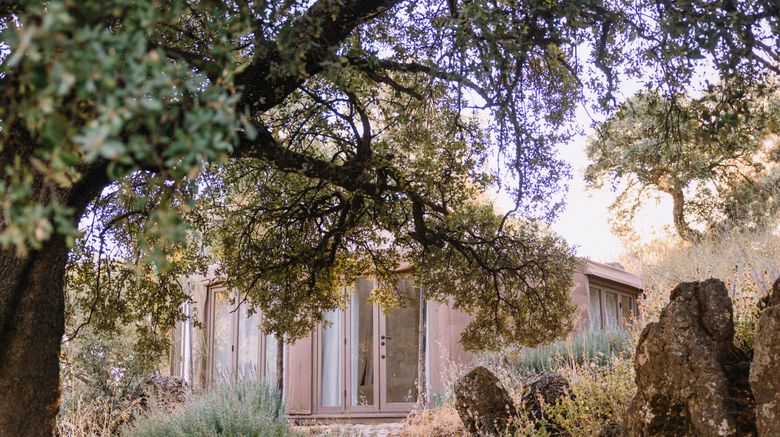 <b>Finca La Donaira Suite</b>. Images powered by <a href="https://www.leonardoworldwide.com/" title="Leonardo Worldwide" target="_blank">Leonardo</a>.