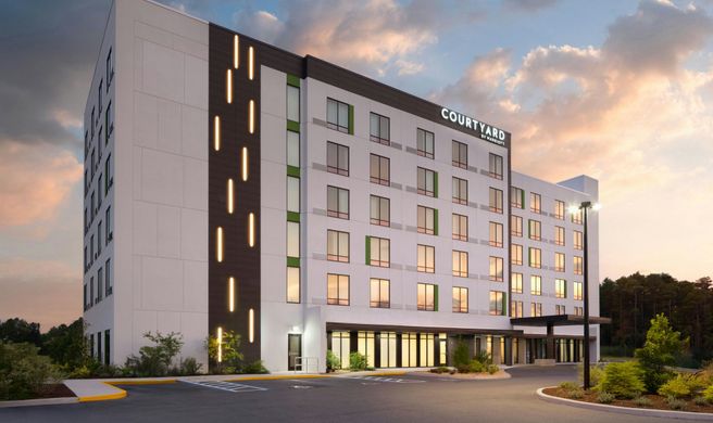 Courtyard Lake City Exterior