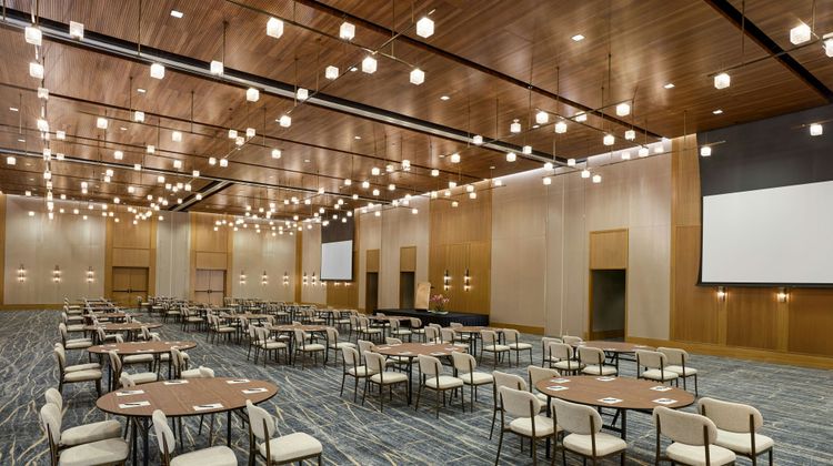 JW Marriott Reston Station Meeting