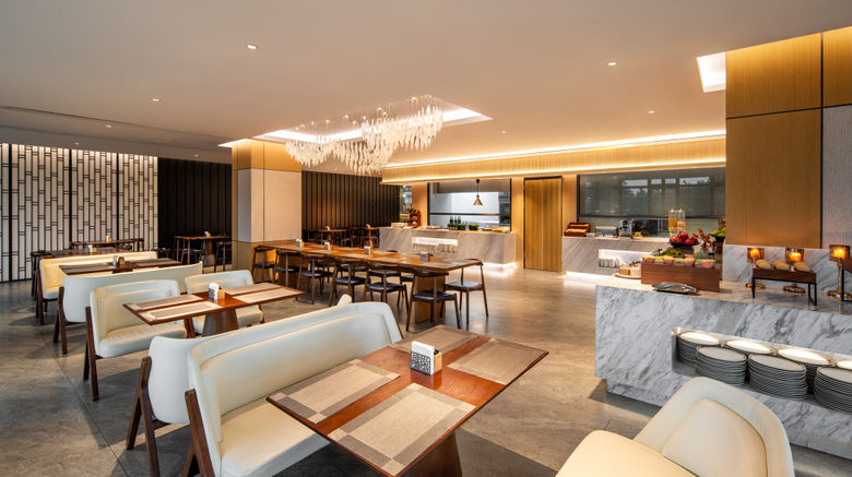 <b>Holiday Inn Exp Baiyun Airport T2 Restaurant</b>. Images powered by <a href="https://www.leonardoworldwide.com/" title="Leonardo Worldwide" target="_blank">Leonardo</a>.